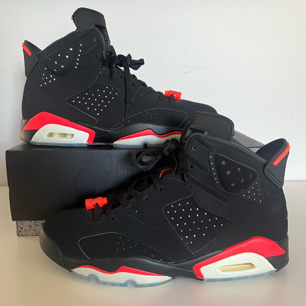 Air Jordan 6 Retro Black Infrared (2019), Used (Size US Men’s 10.0)